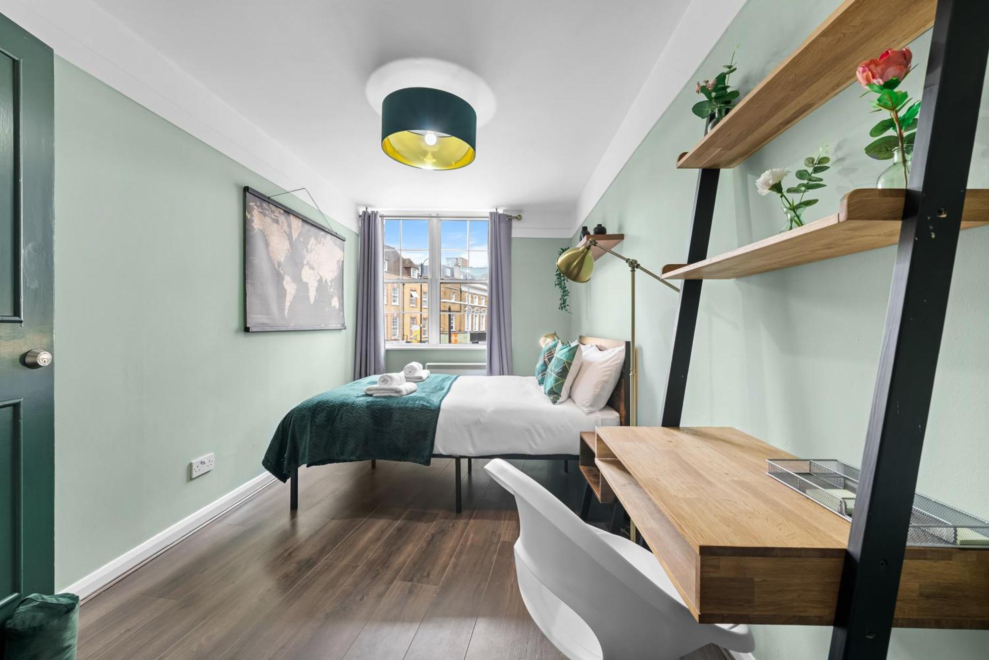 לונדון Chic 2 Bedroom Apartment Near Liverpool Street By Gold Stays מראה חיצוני תמונה